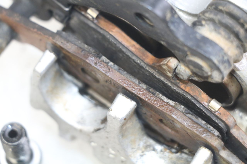 photo de PINZA FRENO ANTERIORE KAWASAKI KX 85 (2001 - 2013) - Zoom sullo stato d'uso