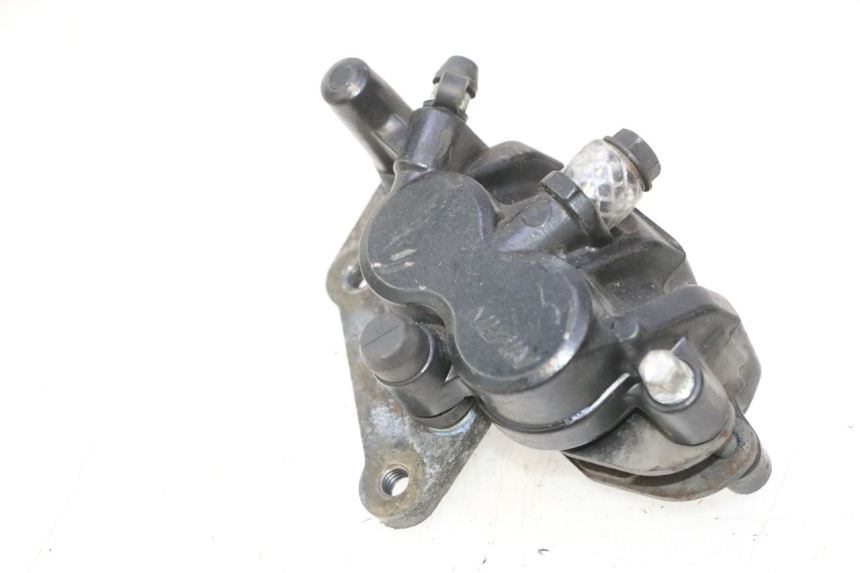 photo de PINZA FRENO ANTERIORE PIAGGIO LIBERTY IGET 4T 50 (2015 - 2020) - Dettagli dei punti di fissaggio