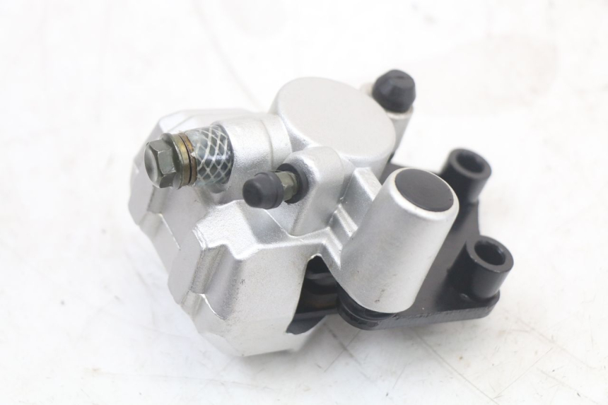 photo de PINZA FRENO ANTERIORE  MASH LEGEND'R 4T 50 (2021 - 2025) - Zoom sullo stato d'uso