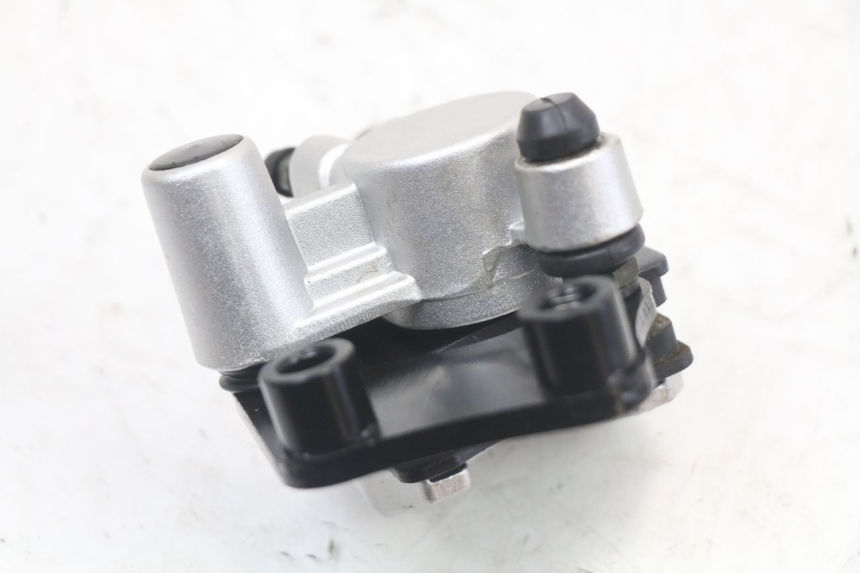 photo de PINZA FRENO ANTERIORE  MASH LEGEND'R 4T 50 (2021 - 2025) - Primo piano tecnico