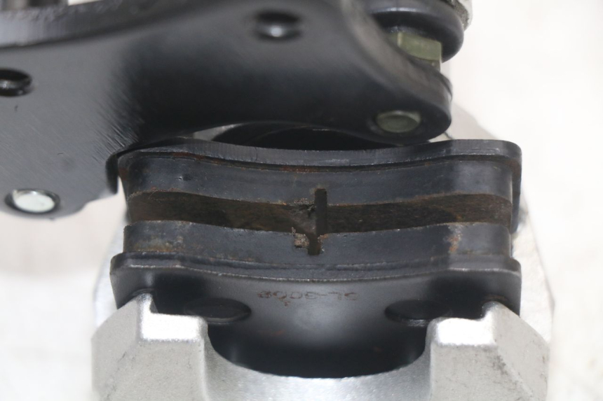 photo de PINZA FRENO ANTERIORE  MASH LEGEND'R 4T 50 (2021 - 2025) - Dettagli dei punti di fissaggio