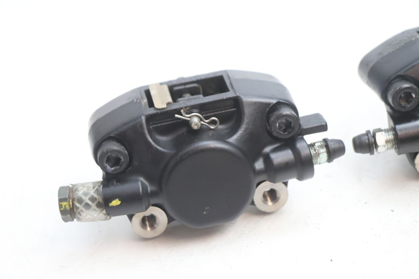 photo de PINZA FRENO ANTERIORE PIAGGIO MP3 LT 400 (2007 - 2012) - Dettaglio del componente