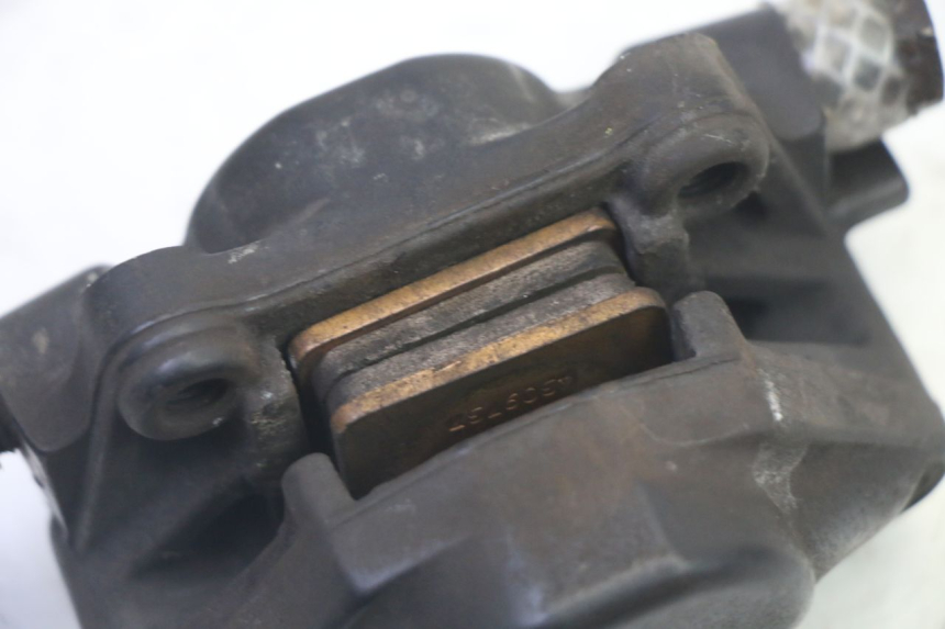 photo de PINZA FRENO ANTERIORE  PIAGGIO MP3 RL 250 (2006 - 2010) - Dettagli dei punti di fissaggio