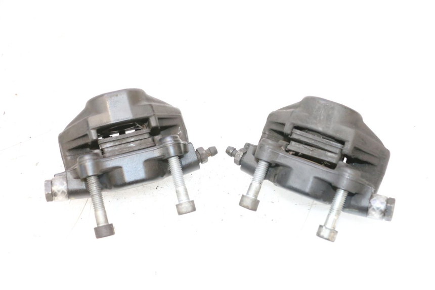 photo de PINZA FRENO ANTERIORE  PIAGGIO MP3 RL 250 (2006 - 2010) - Altra angolazione