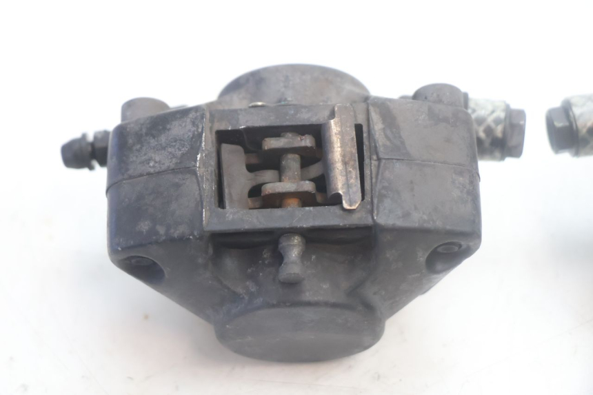 photo de PINZA FRENO ANTERIORE  PIAGGIO MP3 500 (2016 - 2018) - Primo piano tecnico