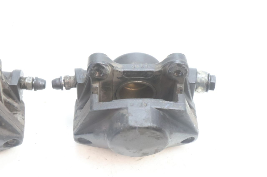 photo de PINZA FRENO ANTERIORE  PIAGGIO MP3 500 (2016 - 2018) - Stato della superficie e materiale