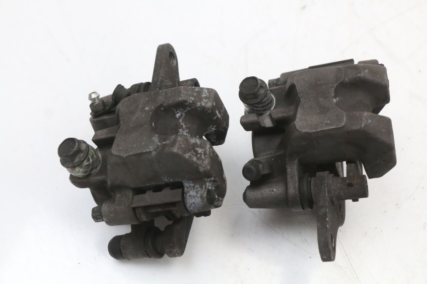 photo de PINZA FRENO ANTERIORE  MBK MW TRYPTIK 125 (2014 - 2016) - Primo piano tecnico