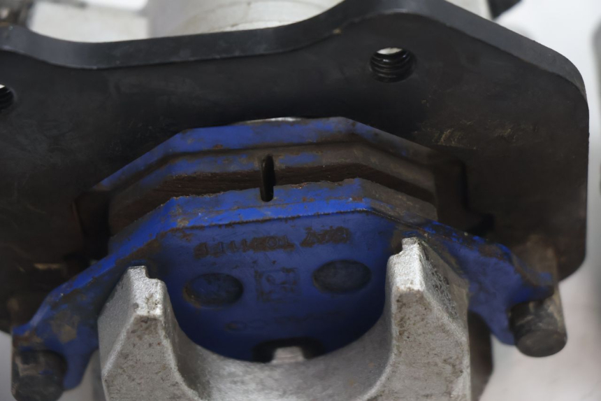 photo de PINZA FRENO ANTERIORE  KYMCO MXU R 250 (2004 - 2010) - Stato della superficie e materiale