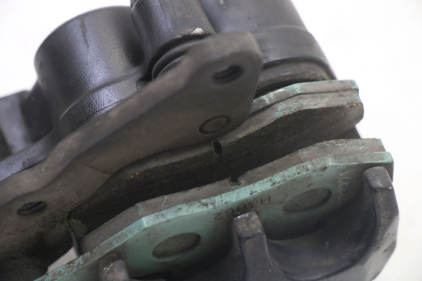 photo de PINZA FRENO ANTERIORE  PIAGGIO NRG POWER PUREJET 50 (2018 - 2021) - Dettagli dei punti di fissaggio