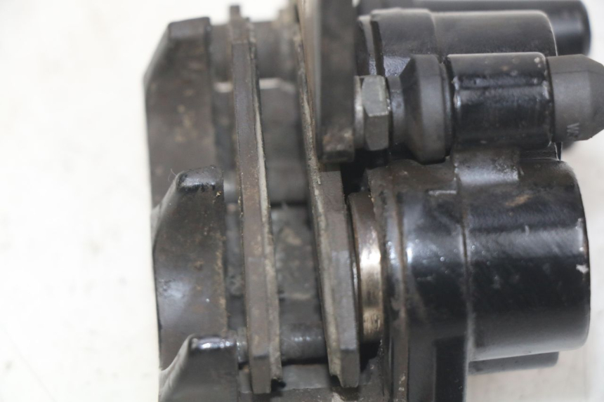 photo de PINZA FRENO ANTERIORE  SYM ORBIT III 3 4T 50 (2021 - 2025) - Altra angolazione