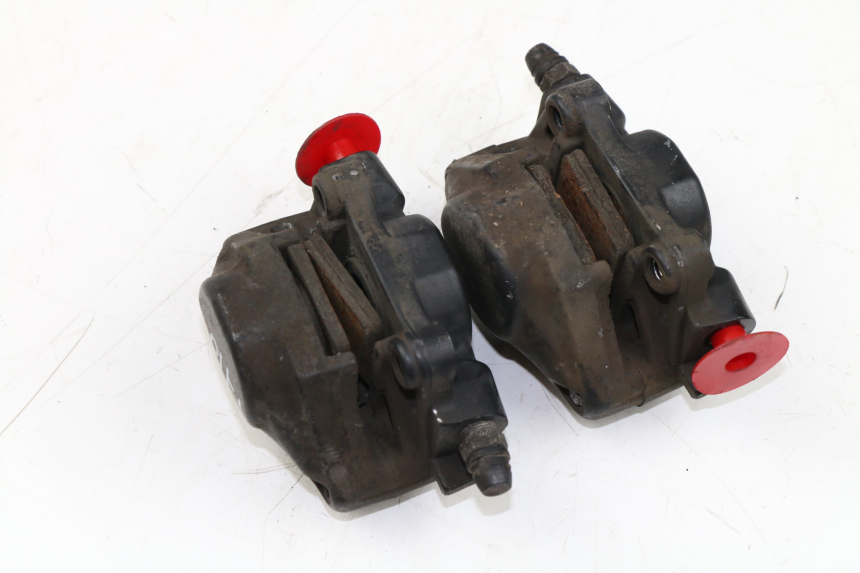 photo de Pinza freno anteriore PIAGGIO MP3 125 (2006 - 2014) - Altra vista dell'articolo