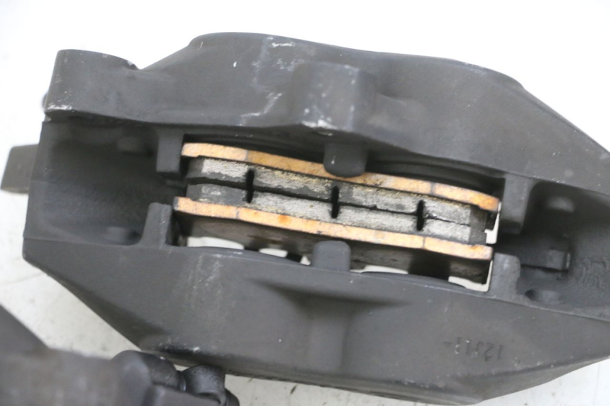 photo de PINZA FRENO ANTERIORE  BMW R RT ABS 1200 (2010 - 2014) - Zoom sullo stato d'uso