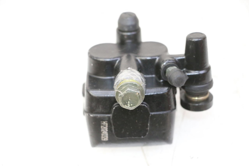 photo de PINZA FRENO ANTERIORE APOLLO RFZ 150 - Dettagli dei punti di fissaggio