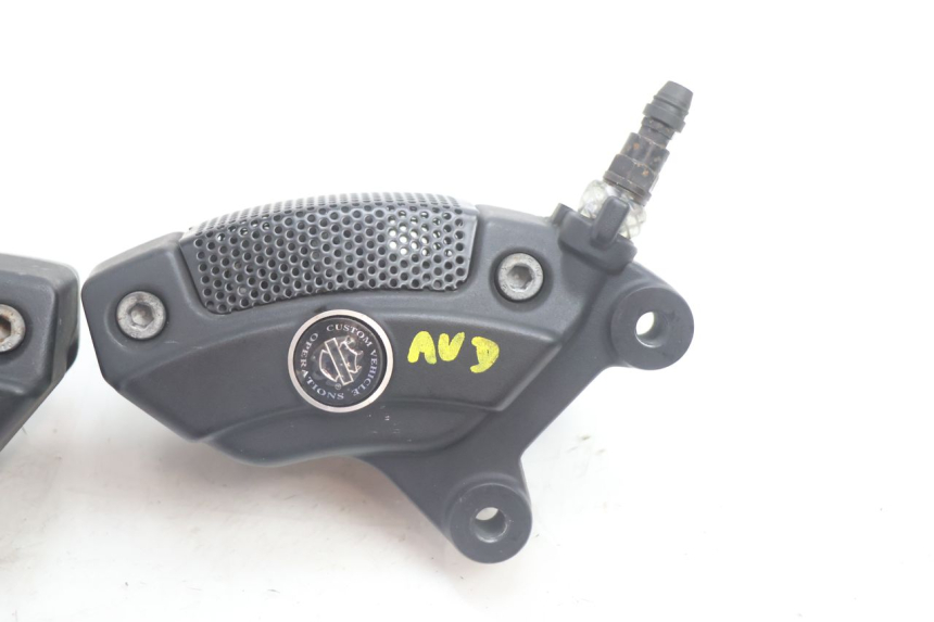 photo de PINZA FRENO ANTERIORE  HARLEY DAVIDSON ROAD GLIDE FLTRXSE 1920 (2018 - 2022) - Altra angolazione