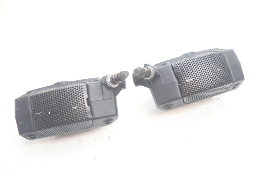 photo de PINZA FRENO ANTERIORE  HARLEY DAVIDSON ROAD GLIDE FLTRXSE 1920 (2018 - 2022) - Stato della superficie e materiale