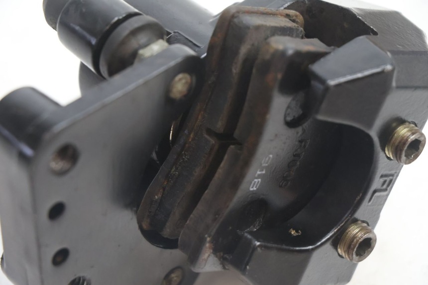 photo de Pinza freno anteriore TNT MOTOR ROMA 12' 2T 50 (2007 - 2018) - Dettagli dei punti di fissaggio
