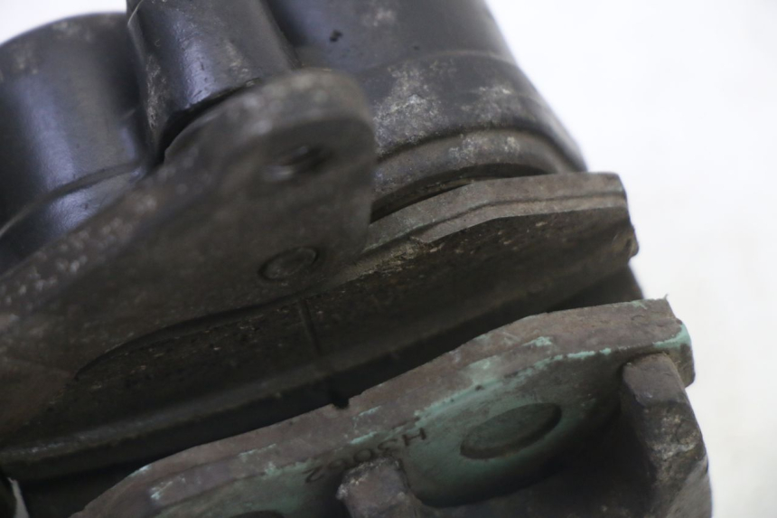 photo de PINZA FRENANTE ANTERIORE GILERA RUNNER SL 50 (2006 - 2009) - Dettagli dei punti di fissaggio