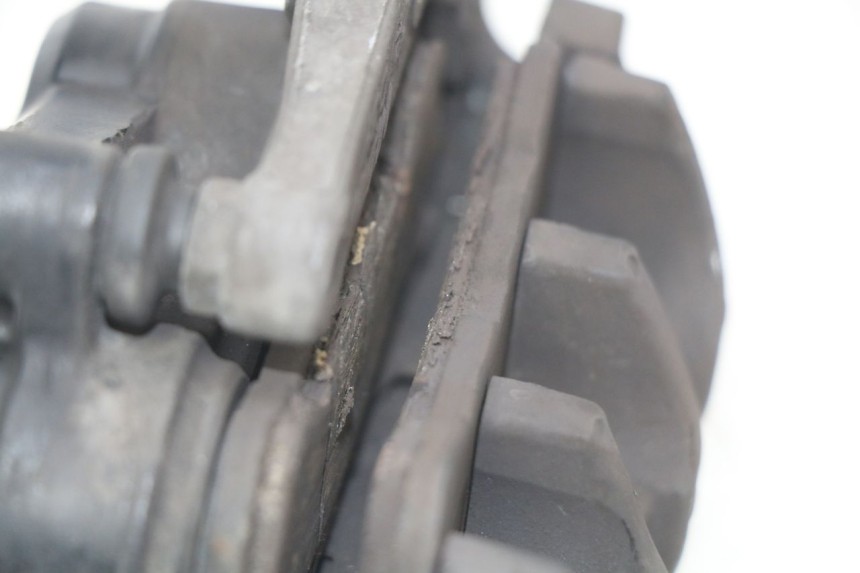 photo de PINZA FRENO ANTERIORE SUZUKI SIXTEEN 125 (2008 - 2010) - Dettaglio del componente