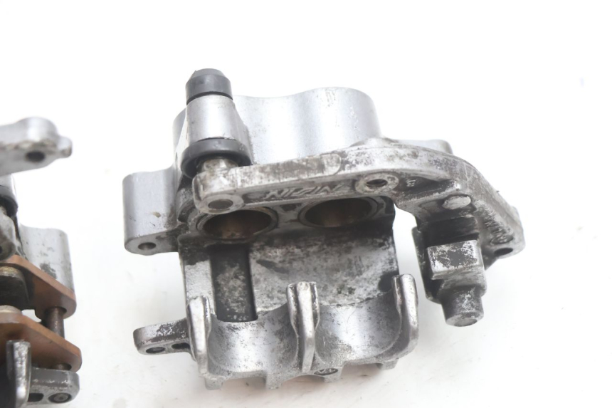 photo de PINZA FRENO ANTERIORE  HONDA ST PAN EUROPEAN 1100 (1990 - 2002) - Altra vista dell'articolo