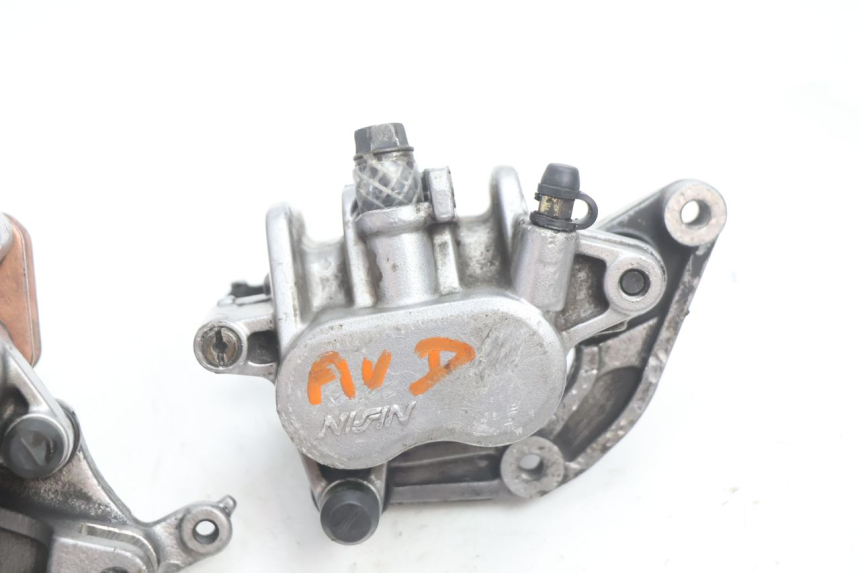 photo de PINZA FRENO ANTERIORE  HONDA ST PAN EUROPEAN 1100 (1990 - 2002) - Zoom sullo stato d'uso