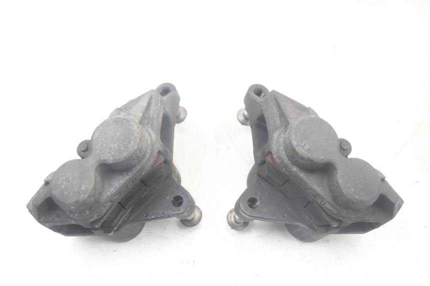 photo de PINZA FRENO ANTERIORE YAMAHA TDM ABS 900 (2002 - 2014) - Vista d'insieme del prodotto