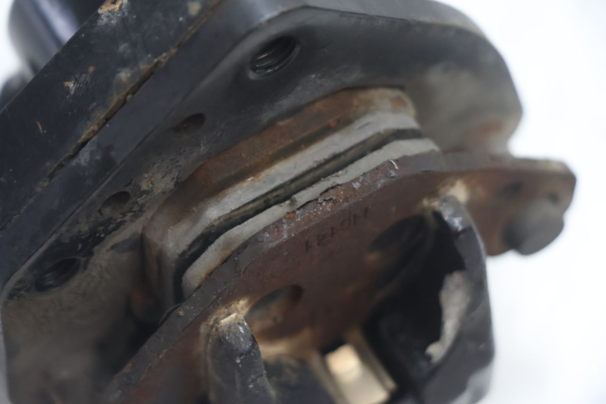 photo de PINZA FRENO ANTERIORE PEUGEOT TKR TREKKER FURIOUS 50 (2005 - 2014) - Dettagli dei punti di fissaggio