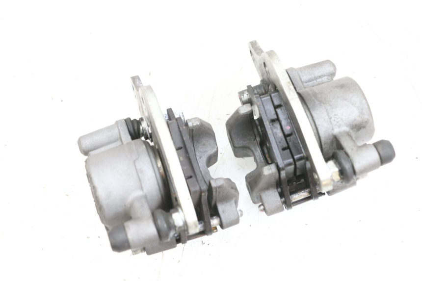 photo de PINZA FRENO ANTERIORE  YAMAHA TRICITY 300 (2020 - 2024) - Primo piano tecnico