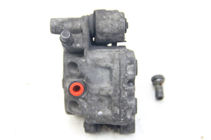 photo de PINZA FRENO ANTERIORE SUZUKI UH BURGMAN 125 (2002 - 2006) - Primo piano tecnico