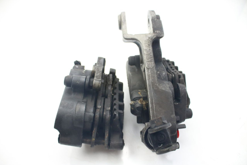 photo de PINZA FRENO ANTERIORE  HONDA VFR FI RC46 800 (1998 - 2001) - Dettaglio del componente