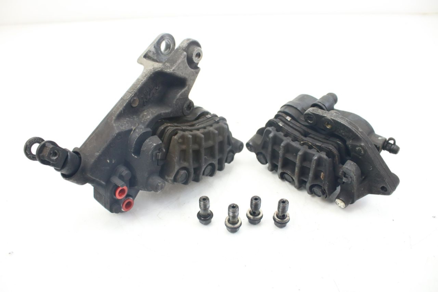 photo de PINZA FRENO ANTERIORE  HONDA VFR FI RC46 800 (1998 - 2001) - Vista d'insieme del prodotto