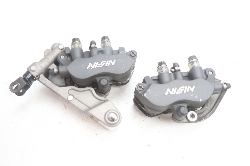 photo de PINZA FRENO ANTERIORE  HONDA VFR FI RC46 800 (1998 - 2001) - Vista principale