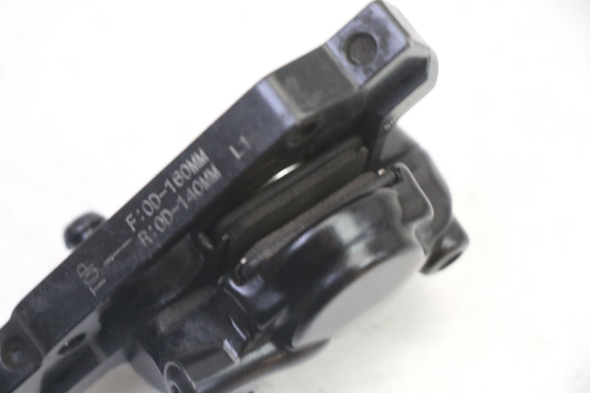 photo de PINZA FRENANTE ANTERIORE DUALTRON VICTOR LIMITED 1 - Stato della superficie e materiale