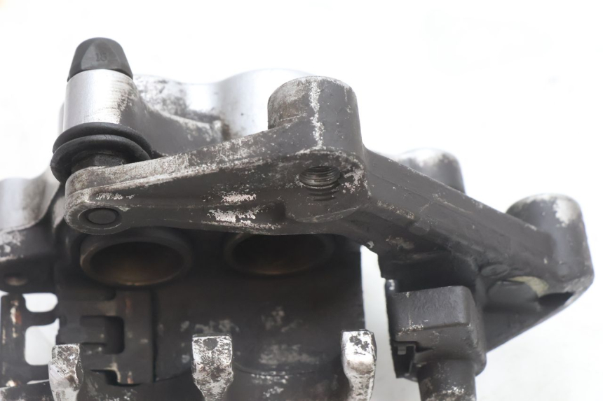 photo de PINZA FRENO ANTERIORE YAMAHA X-MAX XMAX 125 (2010 - 2013) - Dettagli dei punti di fissaggio