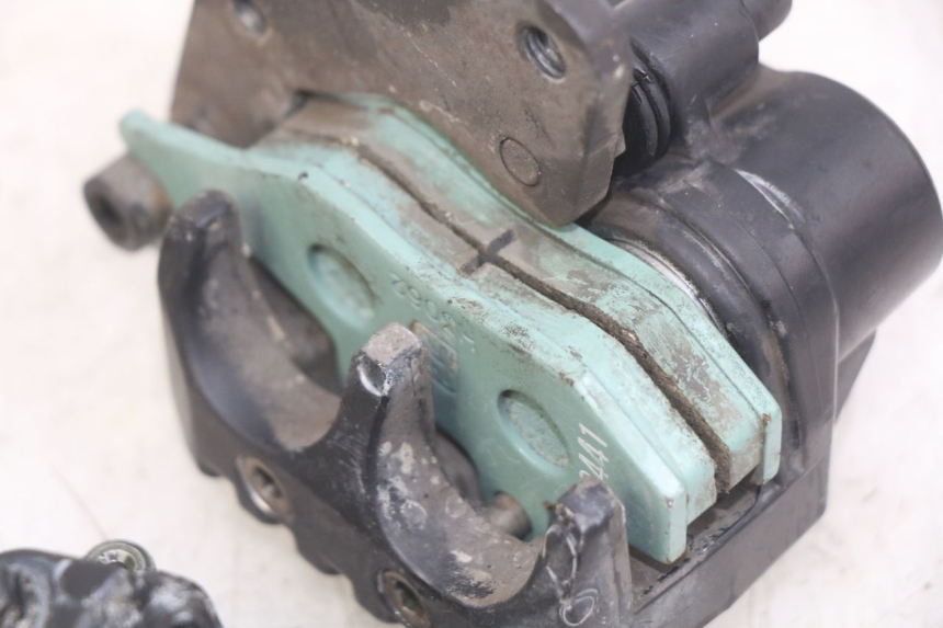photo de PINZA FRENO ANTERIORE PIAGGIO XEVO - X EVO 125 (2007 - 2017) - Zoom sullo stato d'uso