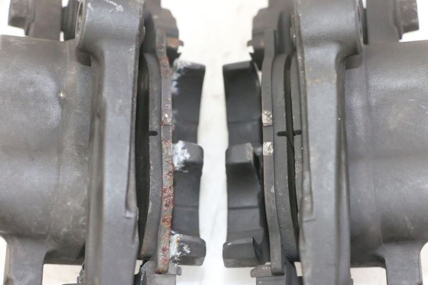 photo de PINZA FRENO ANTERIORE  YAMAHA XJ6 ABS 600 (2008 - 2016) - Primo piano tecnico