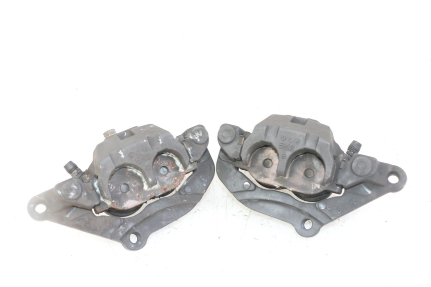 photo de PINZA FRENO ANTERIORE  YAMAHA XJ6 ABS 600 (2008 - 2016) - Stato della superficie e materiale