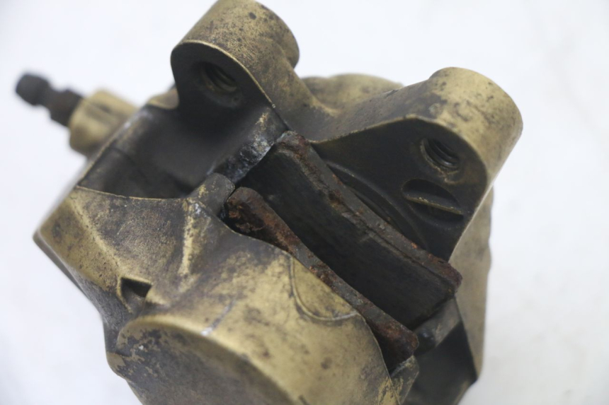 photo de PINZA FRENO ANTERIORE  YAMAHA AEROX 50 (1997 - 2006) - Stato della superficie e materiale