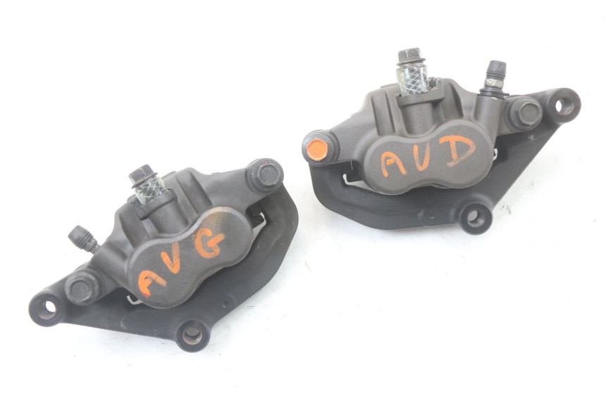 photo de PINZA FRENO ANTERIORE  YAMAHA XJ6 ABS 600 (2008 - 2016) - Vista principale