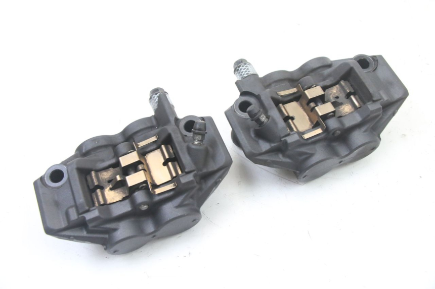 photo de PINZA FRENO ANTERIORE  YAMAHA YP T-MAX TMAX 530 (2017 - 2020) - Altra angolazione