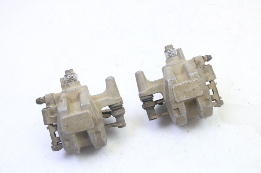 photo de PINZA FRENO ANTERIORE  YAMAHA YFM GRIZZLY 550 (2008 - 2015) - Altra angolazione