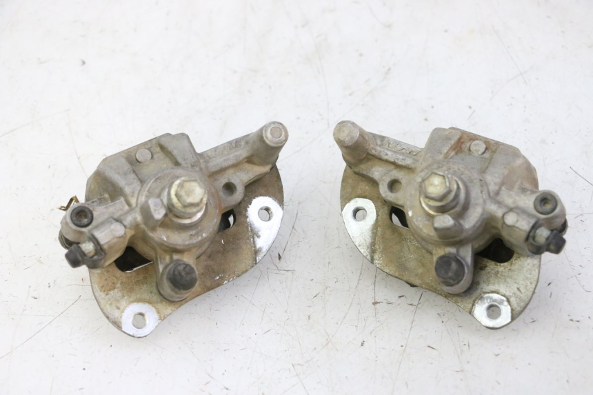 photo de PINZA FRENO ANTERIORE  YAMAHA YFM R RAPTOR 250 (2008 - 2014) - Caratteristiche distintive