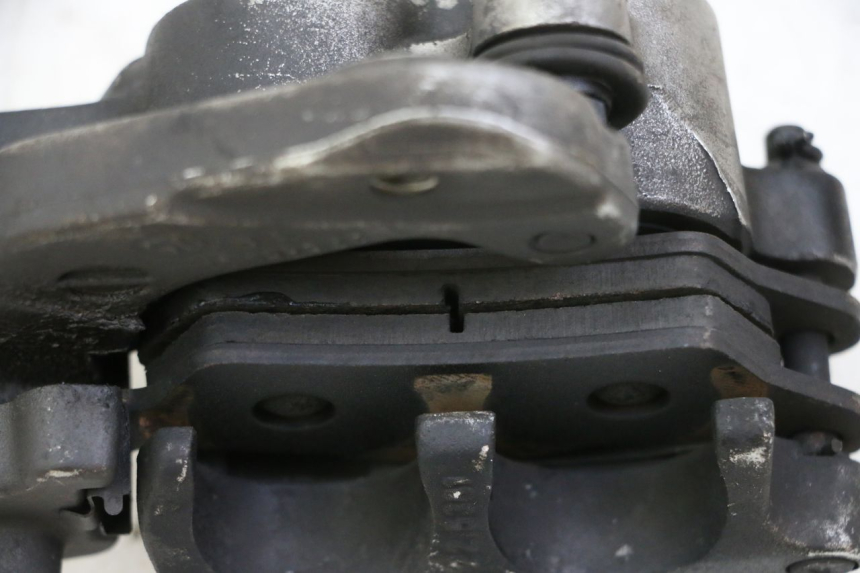 photo de PINZA FRENO ANTERIORE YAMAHA YP MAJESTY 125 (2002 - 2006) - Zoom sullo stato d'uso