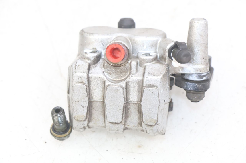 photo de PINZA FRENO ANTERIORE YIYING YY125T 125 (2006 - 2014) - Primo piano tecnico