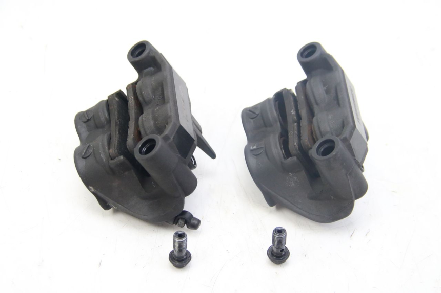 photo de PINZA FRENO ANTERIORE KAWASAKI Z ABS 1000 (2014 - 2020) - Dettagli dei punti di fissaggio