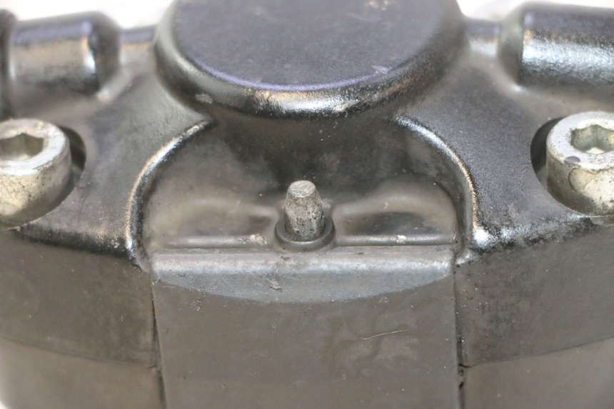 photo de PINZA FRENO ANTERIORE PIAGGIO ZIP 2T 50 (2009 - 2019) - Dettagli dei punti di fissaggio