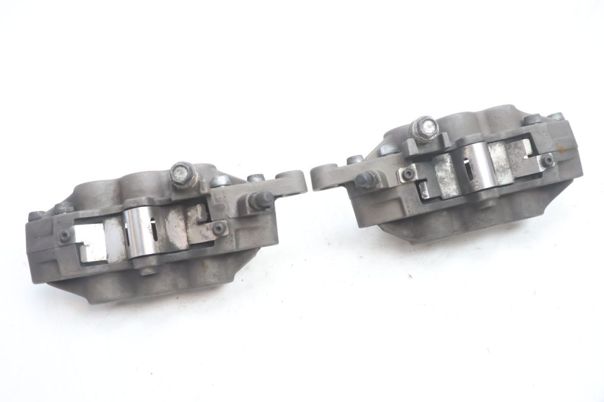 photo de PINZA FRENO ANTERIORE  KAWASAKI ZX-6R ZX6R 600 (2000 - 2002) - Primo piano tecnico