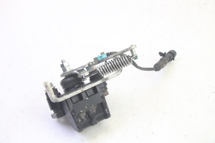 photo de ETRIER FRENO ROLL LOCK PIAGGIO MP3 LT 400 (2007 - 2012) - Altra angolazione