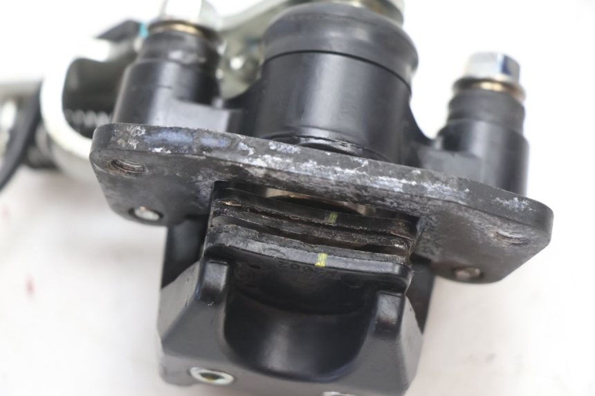 photo de PINZA FRENO ROLL LOCK PIAGGIO MP3 LT 300 (2010 - 2016) - Dettagli dei punti di fissaggio