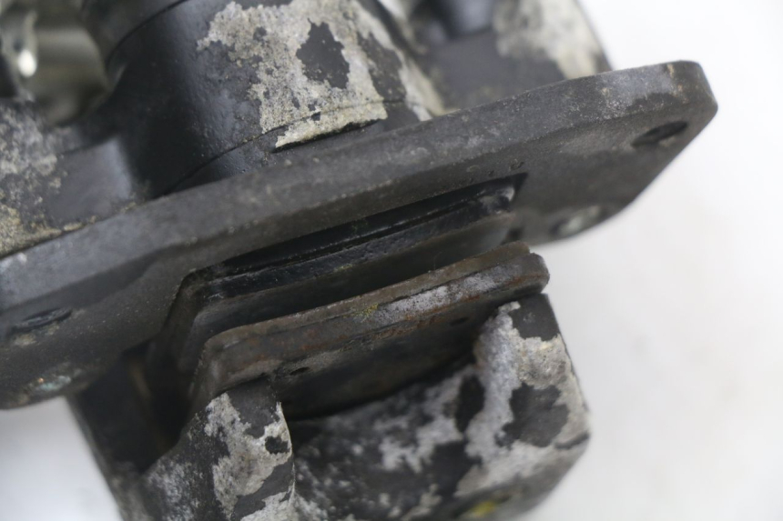 photo de PINZA FRENO ROLL LOCK PIAGGIO MP3 125 (2006 - 2014) - Dettagli dei punti di fissaggio