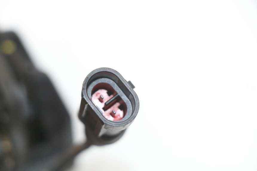 photo de PINZA FRENO ROLL LOCK PIAGGIO MP3 500 (2011 - 2015) - Stato della superficie e materiale